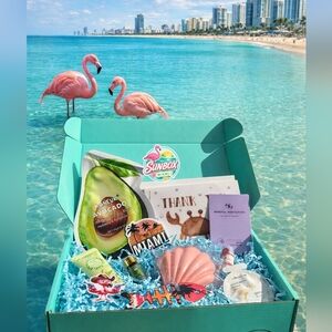 Sunbox Miami - Standart Gift Box I Miami Vibes ☀️🦩